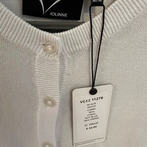 IOLINNE button down sweater NEW